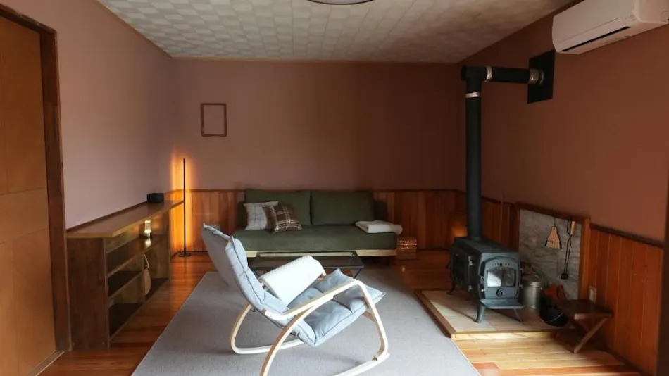 Secret Beach House MOKU