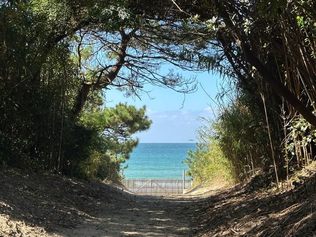 Secret Beach House MOKU