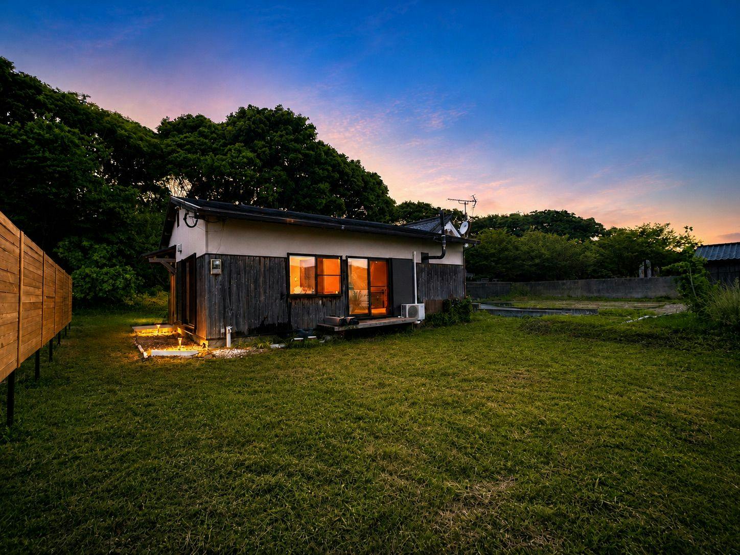 Secret Beach House MOKU