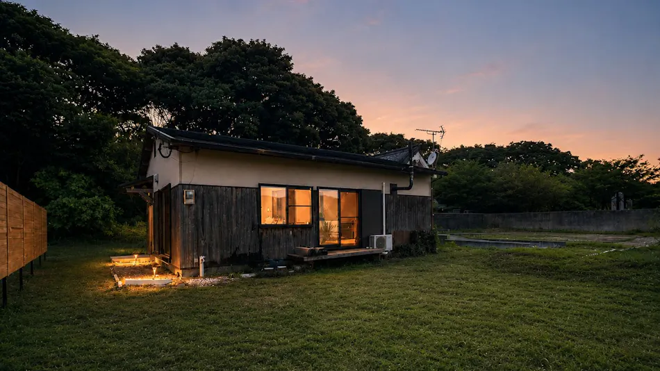 Secret Beach House MOKU