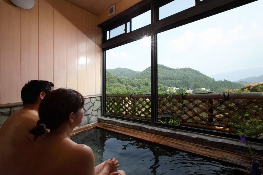 ห้องอาบน้ำส่วนตัวแบบเหมาทั้งห้อง