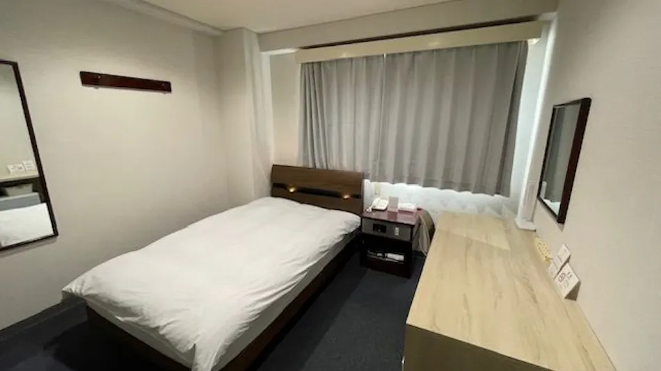 HOTEL RAIZ