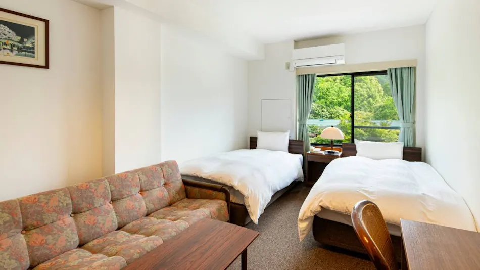 Kansai Seminar House