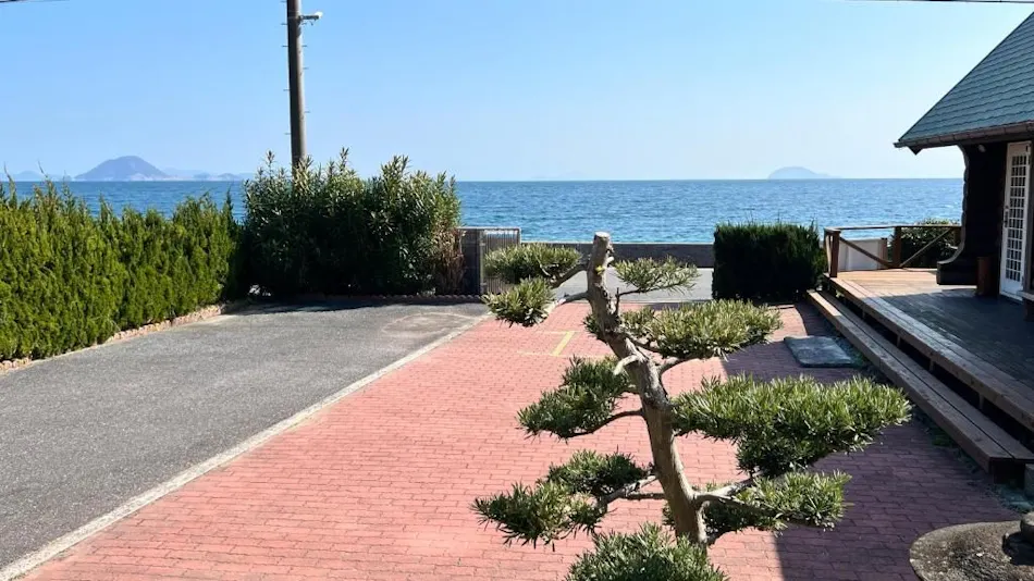 Beachfront Irori