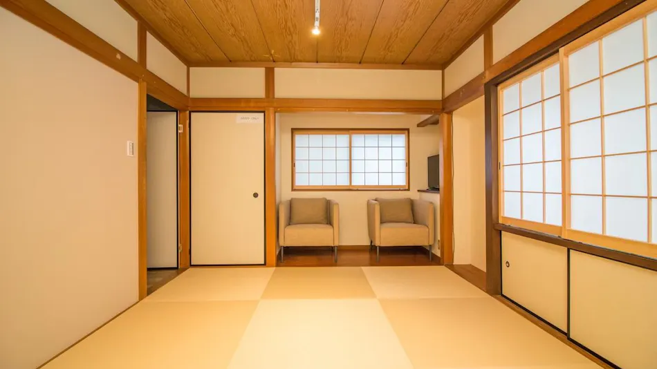 Hokusai Stay