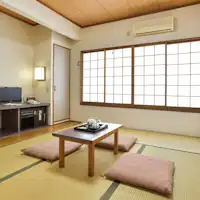 *【Kamar (Kamar bergaya Jepang 6 tatami)】