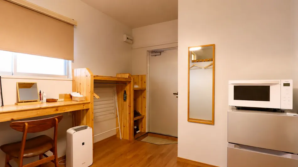 Island Accommodation Nagi