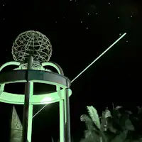 【Monumen Khatulistiwa】