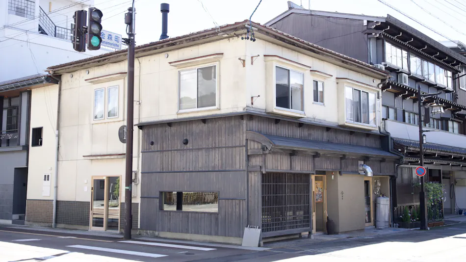EdoHouse