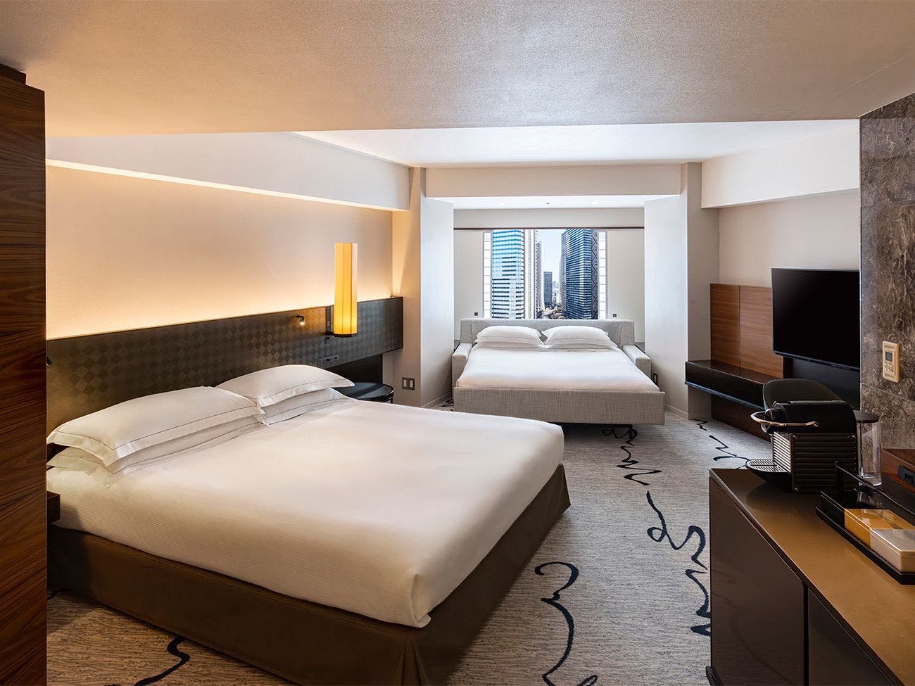 プレミアムキングwithソファーベッド