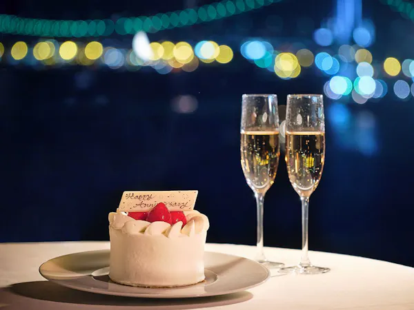 <SWEET ANNIVERSARY>ケーキ&スパークリングワイン(ビュッフェ朝食)