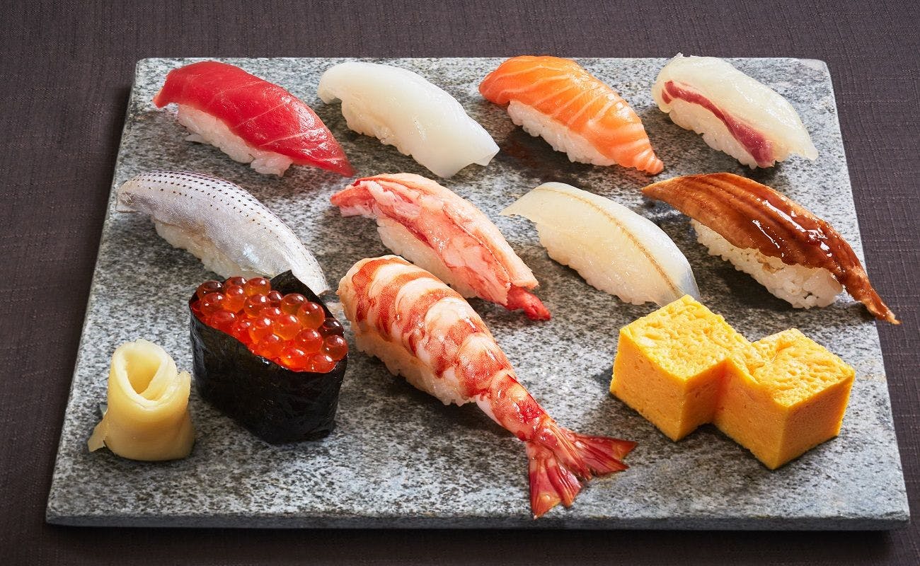 【Special Offer】インルームダイニング30,000円クレジット付き