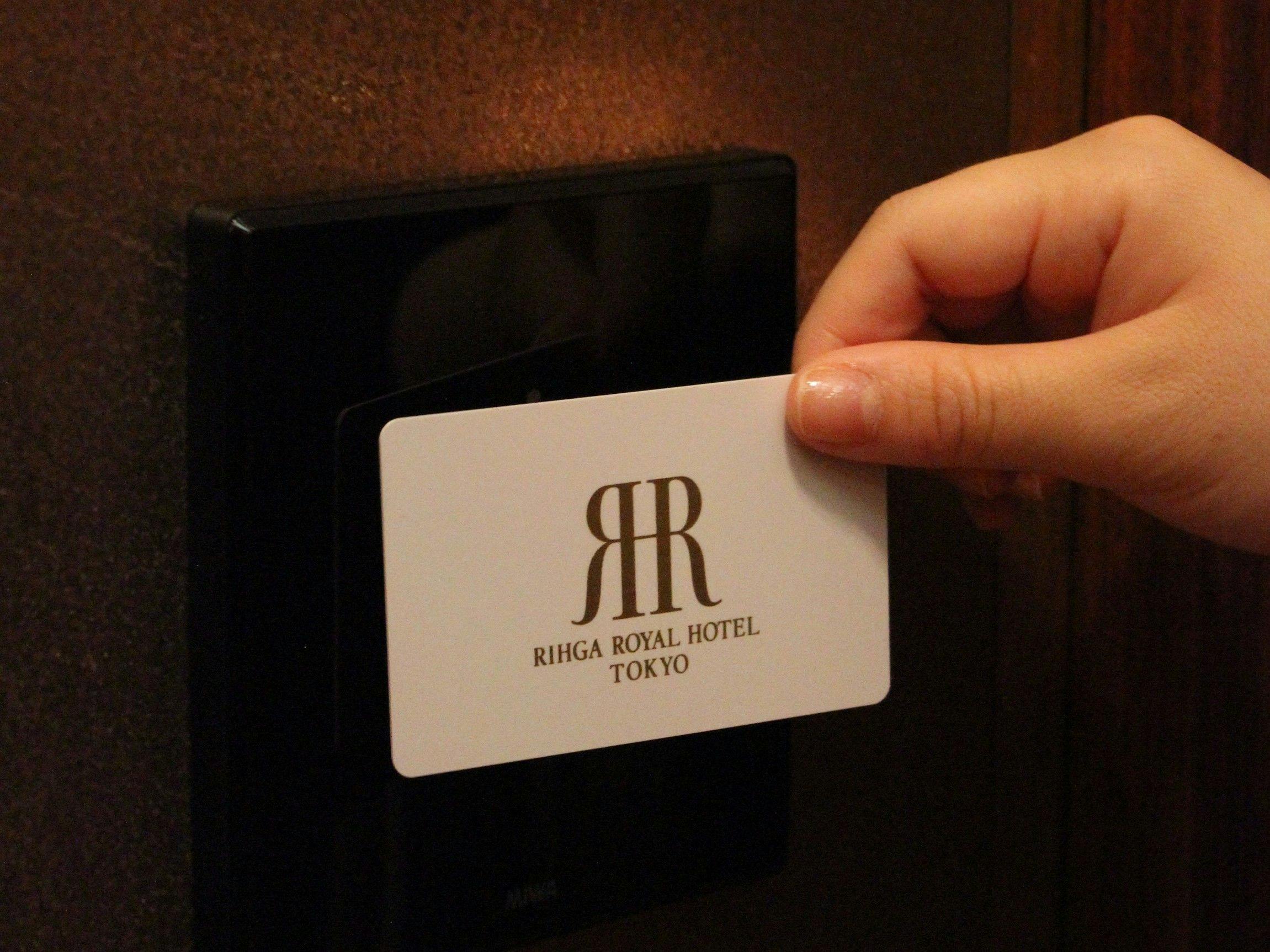 Triển khai bảo mật thang máy