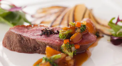 【ダイニング -Kobe Grill-】兵庫五国の四季を味わう特撰フレンチディナー&朝食ブッフェ