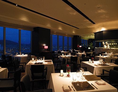 【ダイニング -Kobe Grill-】世界の神戸ビーフを味わう特撰フレンチディナー＆朝食ブッフェ