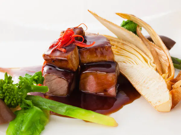 【中国料理 -翠亨園-】本格広東料理を味わうコースディナー&アイテム豊富な朝食ブッフェ