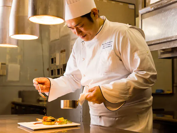 【ダイニング -Kobe Grill-】兵庫五国の四季を味わう特撰フレンチディナー&朝食ブッフェ