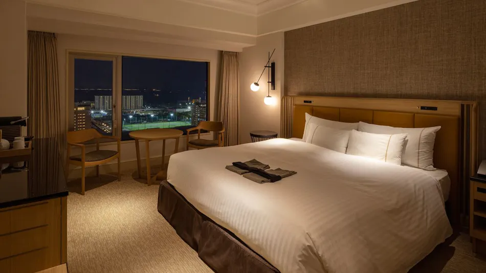 Kobe Bay Sheraton Hotel & Towers