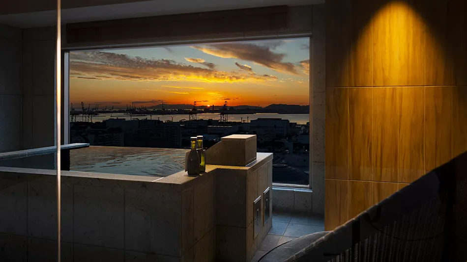 Kobe Bay Sheraton Hotel & Towers