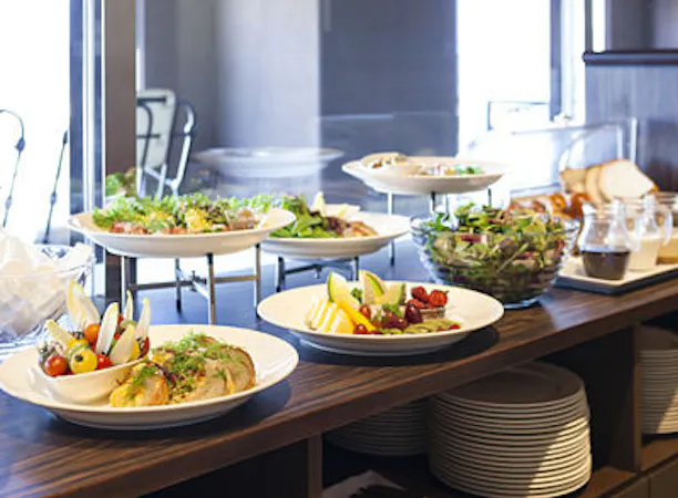 クラブラウンジでコンチネンタルスタイル