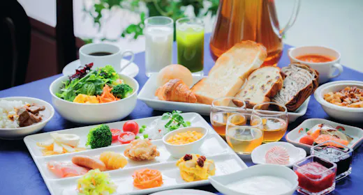 【早期割60】60日前までのご予約でとってもお得!ホテルこだわりの朝食付き<レイトアウト特典>