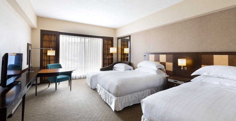 コンフォート デラックスツイン喫煙 トリプルユース 選べる朝食付 ルームサービスやランチへの振替もok プラン シェラトン都ホテル東京 一休 Com