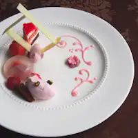 フランス料理「現代」メニュー例