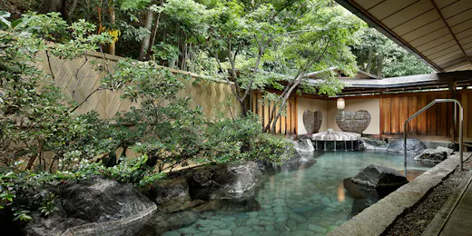 青山やまと