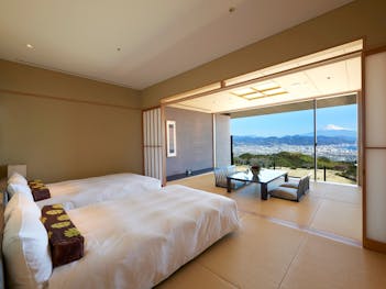 「日本平ホテル」で過ごす　富士山ビューステイ（ルームチャージ）