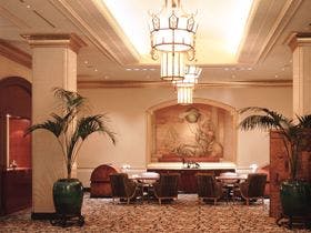 ホテル ザ・マンハッタン