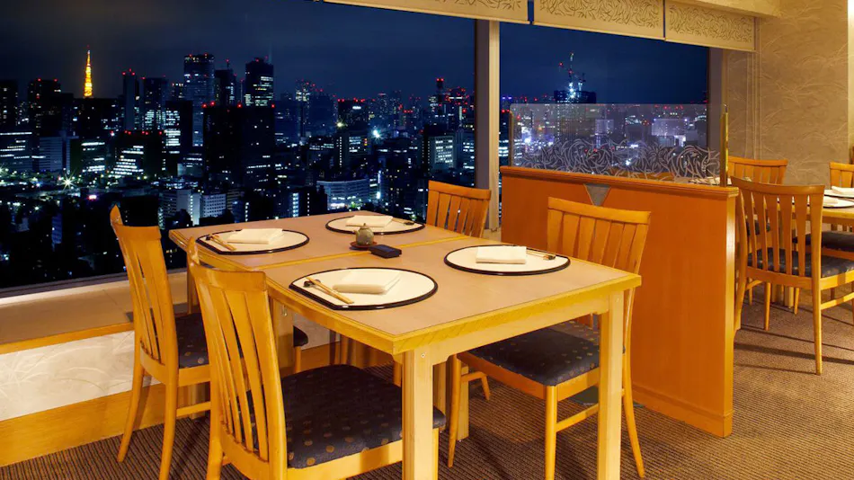Ginza Creston
