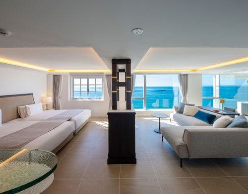 デラックススイート