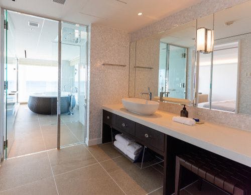 コーナージャグジースイート