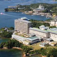 英虞(あご)湾に包まれた和風リゾート