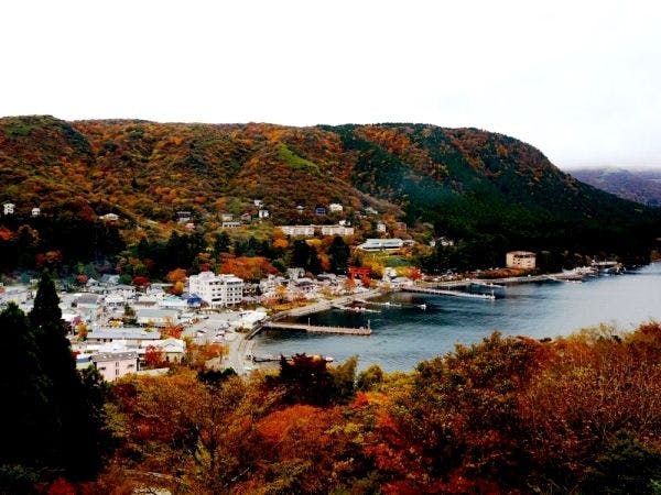 箱根芦ノ湖温泉　和心亭　豊月
