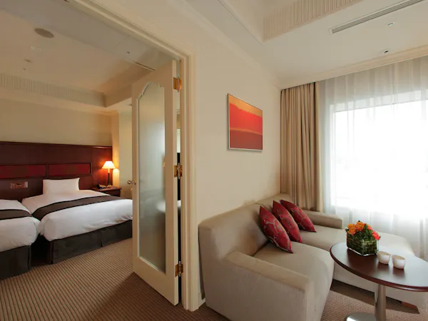 ジュニアスイート