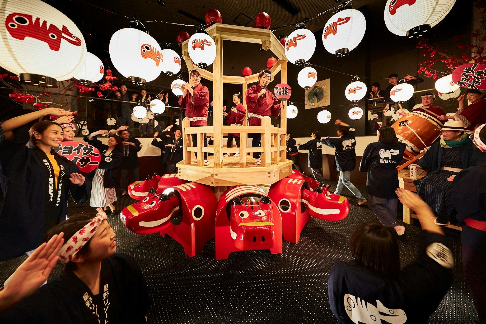 เต้นรำกับเพลงพื้นบ้านไอซุ