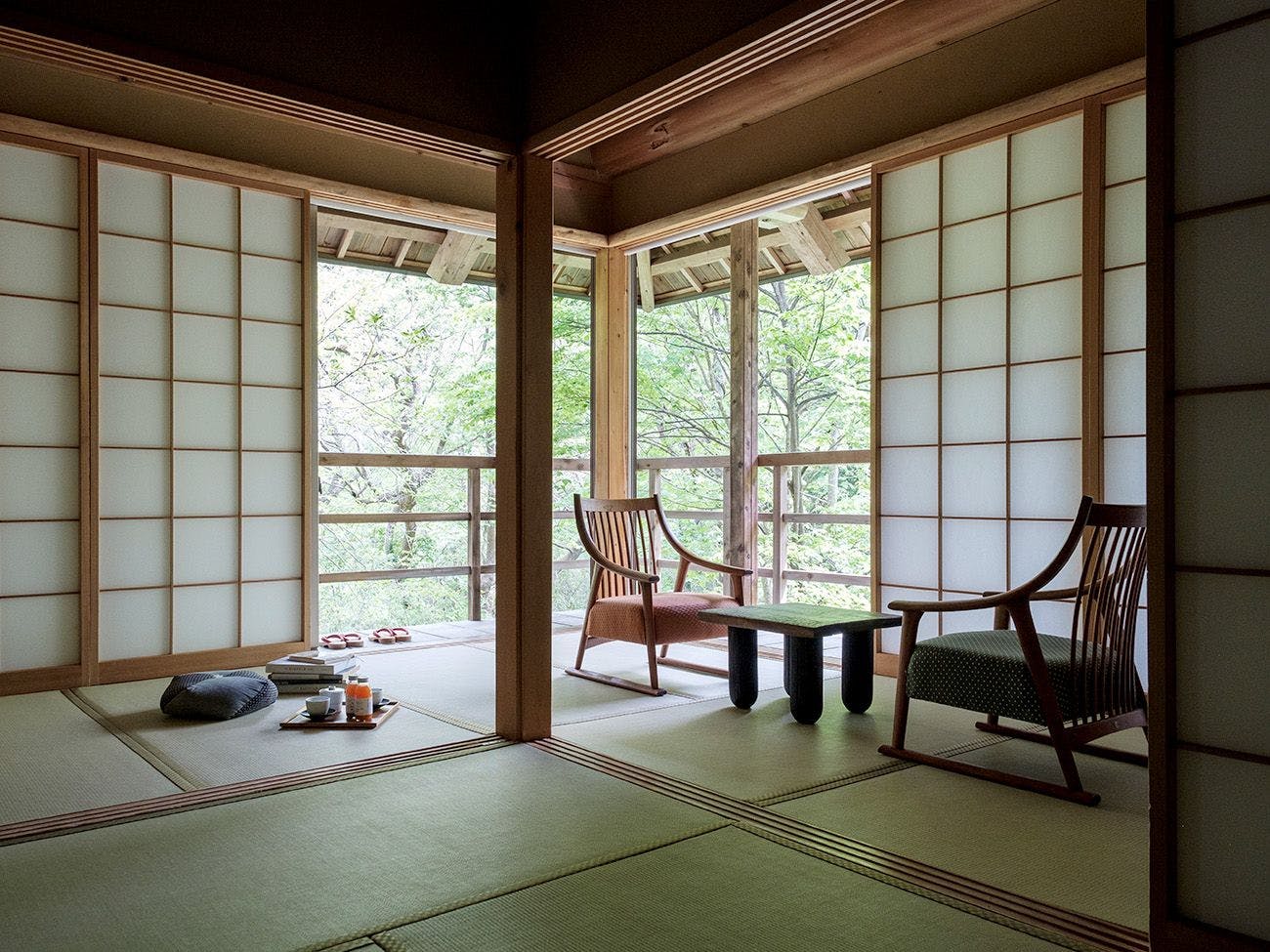 温泉山荘だいこんの花