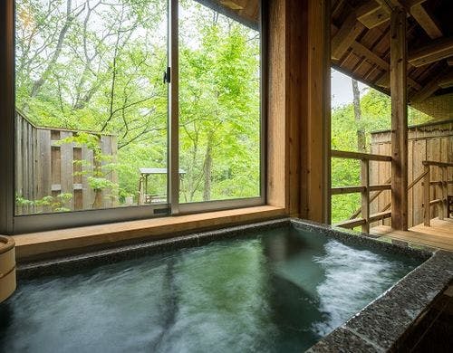 野を愛でる「つめ草」