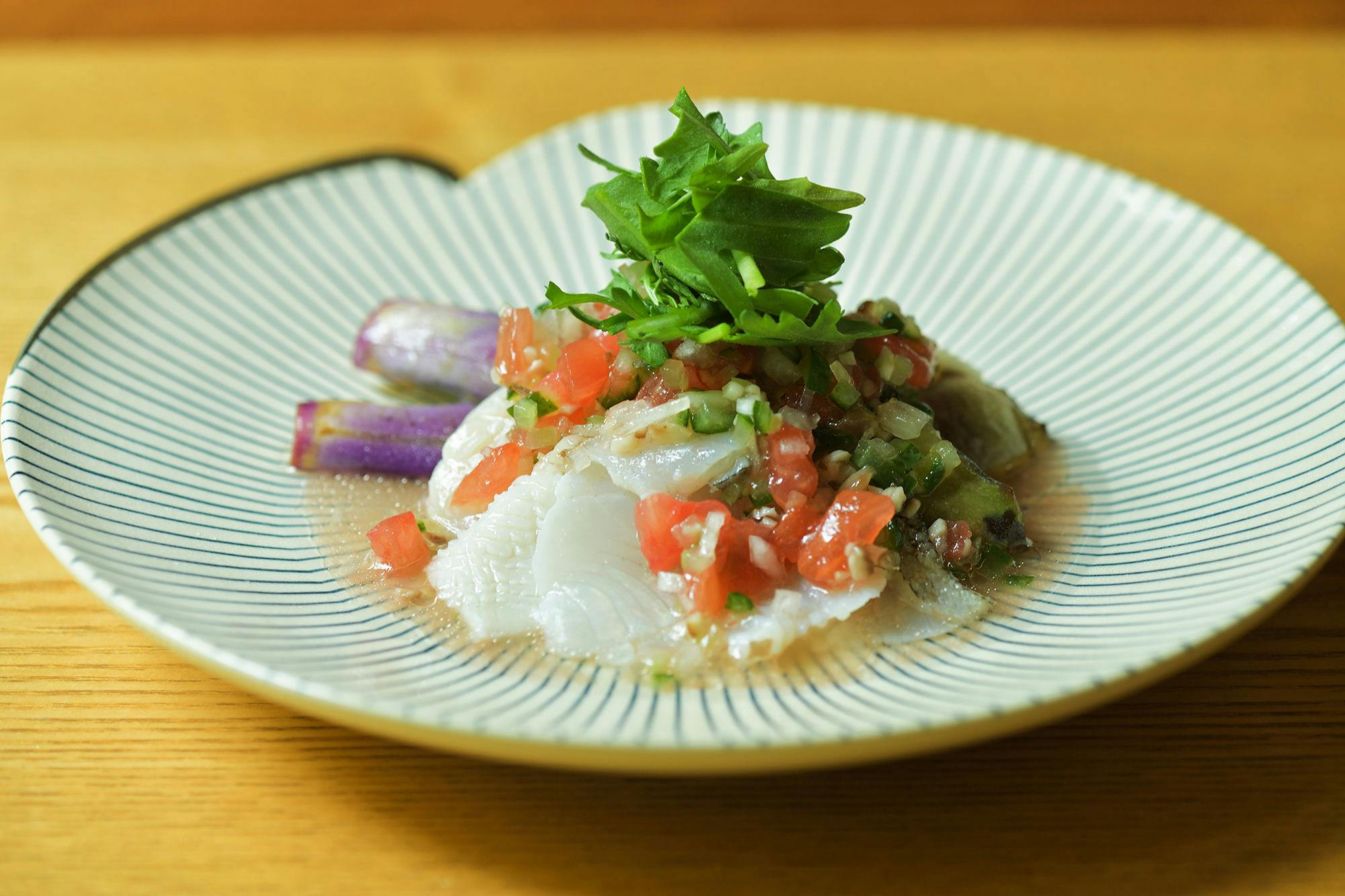 秋ナスと魚貝　野菜のマリネ　三種のハーブ