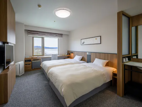 【湖岸側】エコノミーツイン