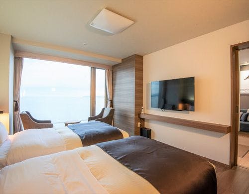 デラックスツイン