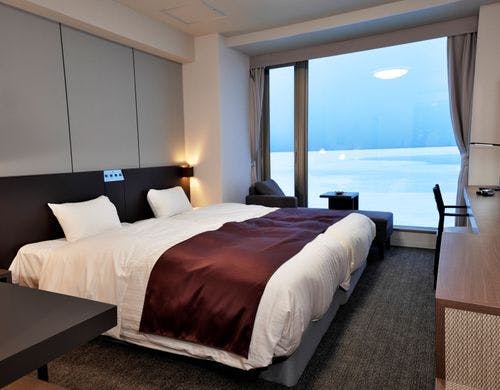 【湖＆夕日側】ハリウッドツイン