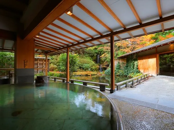 【山海の贅・秋】黒毛和牛しゃぶしゃぶ、帆立貝網焼き、ふかひれ茶碗蒸しなどの贅沢会席