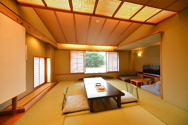 Contoh kamar tamu di Hakubaitei