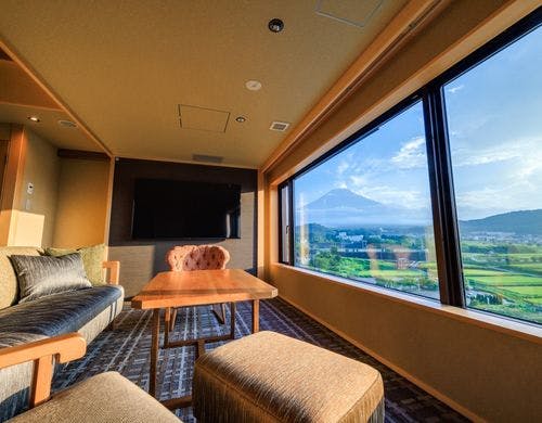 燦里suiteリビング（B・Ｃtype）