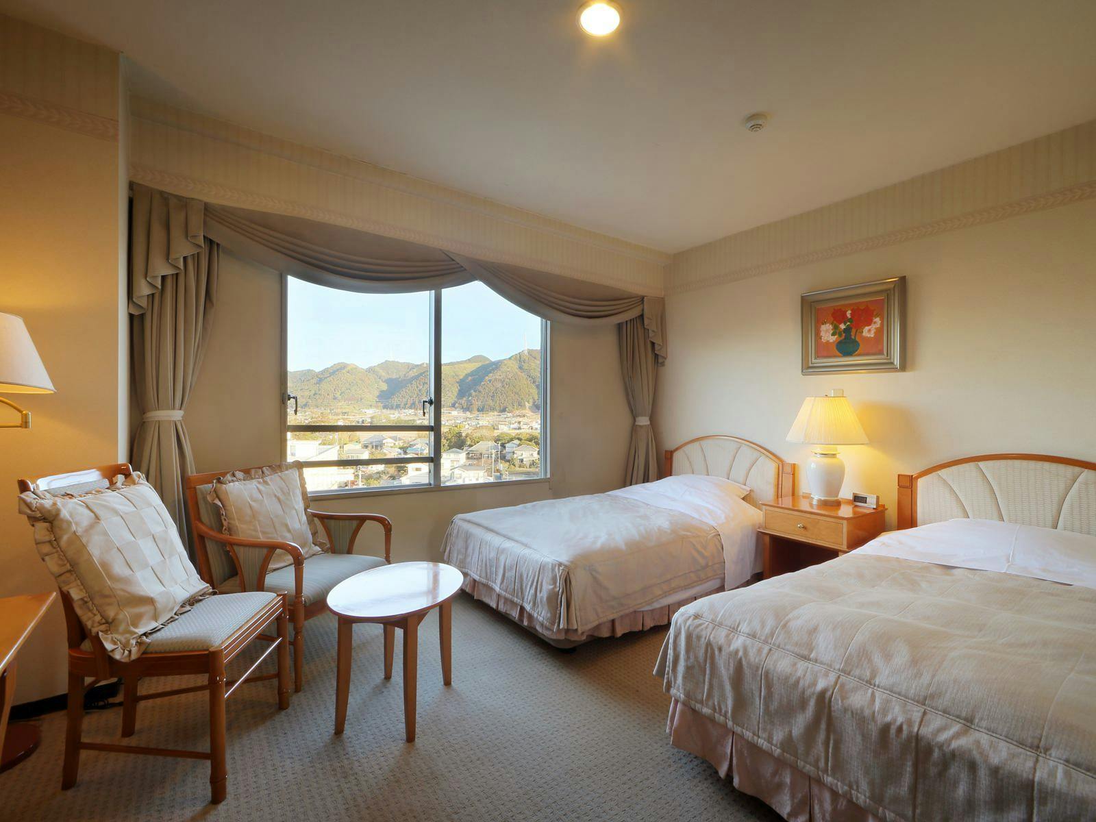 山側ツインベッドルーム