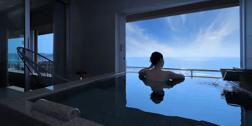 鴨川館
