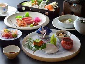 四万温泉　湯の宿　山ばと