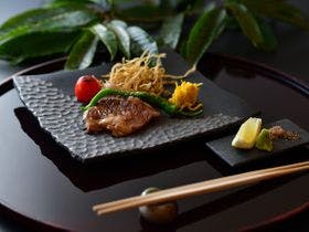 四万温泉　湯の宿　山ばと